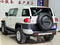 Nio FJ Cruiser 4.0L US spec - ფოტო 19