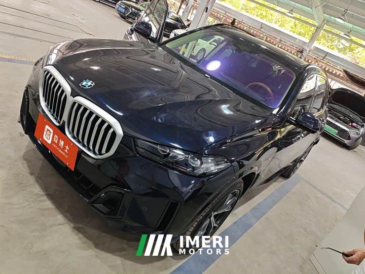BMW X5 Facelift xDrive 30Li M Sport Exclusive Night Edition Package - ავტომობილი ჩინეთიდან