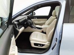Li Auto ONE Extended Range 6-Seater - ფოტო 10