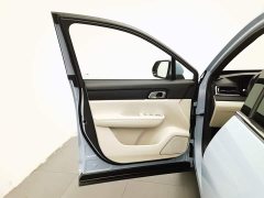 Li Auto ONE Extended Range 6-Seater - ფოტო 8