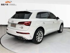 Audi Q5L Facelift 40T Luxury Sport - ფოტო 4