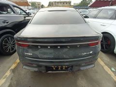 Geely Xingrui 2.0T Diesel Exclusive Cyan Green Edition - ფოტო 10