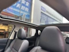 Nissan Qashqai 2.0L CVT XV Premium Luxury - ფოტო 12