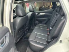 Nissan Qashqai 2.0L CVT XV Premium Luxury - ფოტო 17