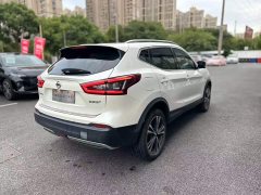 Nissan Qashqai 2.0L CVT XV Premium Luxury - ფოტო 5