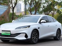 BYD Seal 06 DM-i Smart Drive 120KM Premium Edition - ფოტო 1