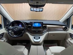 Mercedes-Benz V-Class 2022 V 260 L Long Wheelbase Luxury Edition - ფოტო 10