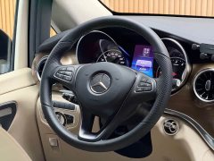 Mercedes-Benz V-Class 2022 V 260 L Long Wheelbase Luxury Edition - ფოტო 11