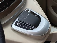 Mercedes-Benz V-Class 2022 V 260 L Long Wheelbase Luxury Edition - ფოტო 12
