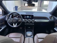 Mercedes-Benz GLB 180 Fashion - ფოტო 20