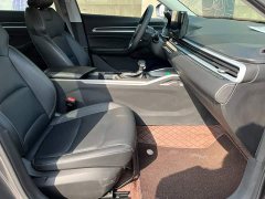 Geely Emgrand 4th Generation 1.5L CVT Star Shine Edition - ფოტო 12