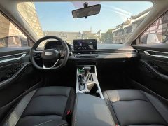 Geely Emgrand 4th Generation 1.5L CVT Star Shine Edition - ფოტო 13