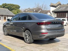 Geely Emgrand 4th Generation 1.5L CVT Star Shine Edition - ფოტო 4