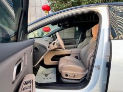 Li Auto i6 2025 Two-Wheel Drive Standard - ფოტო 10