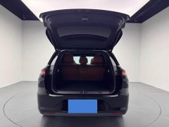 Li Auto L6 Pro Smart Refresh Edition - ფოტო 14