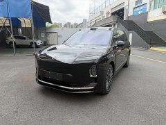 NIO ES8 Six-Seat Executive Luxury Edition - ფოტო 1