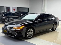 Toyota Avalon Hybrid 2.5L XLE Premium - ფოტო 1