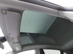 Tesla Model Y Rear-Wheel Drive - ფოტო 14