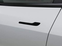 Tesla Model Y Rear-Wheel Drive - ფოტო 18