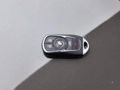 Buick GL8 Land Executive Cabin 652T Luxury - ფოტო 19
