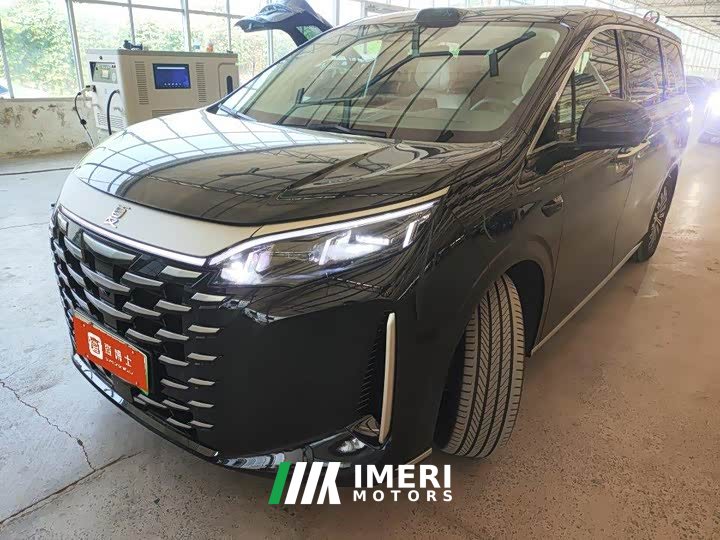 BYD Summer 2026 DM-i 1.5T 218KM Excellence Edition - ავტომობილი ჩინეთიდან