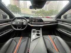 Changan UNI-V 1.5T Premium Edition - ფოტო 16