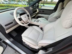 Li Auto i6 Two-Wheel Drive Standard - ფოტო 11