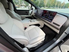 Li Auto i6 Two-Wheel Drive Standard - ფოტო 15