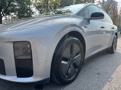 Li Auto i6 Two-Wheel Drive Standard - ფოტო 4