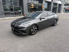 Hyundai Elantra 1.5L CVT Luxury - ფოტო 1