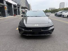 Hyundai Elantra 1.5L CVT Luxury - ფოტო 8