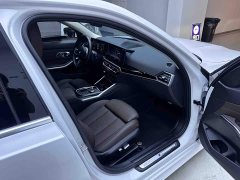 BMW 3 Series 320Li M Sport Package - ფოტო 11