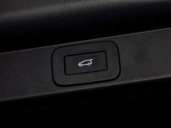 Land Rover Range Rover 2025 3.0L V6 400PS Extended Wheelbase Prestige Edition - ფოტო 7