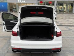 Audi A4L 40 TFSI Fashion Dynamic - ფოტო 16