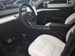 Tesla Model Y Standard Range RWD - ფოტო 5