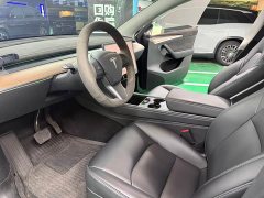 Tesla Model Y Long Range All-Wheel Drive - ფოტო 8