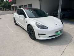 Tesla Model 3 Rear-Wheel Drive - ფოტო 3