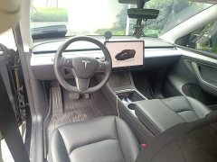 Tesla Model Y Long Range All-Wheel Drive - ფოტო 10