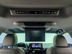 Toyota Sienna 2.5L Hybrid Platinum Edition - ფოტო 14