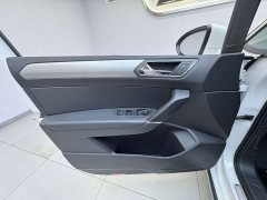 Volkswagen Touran 2021 Touran L 280TSI DSG Boundary Edition 6-seater - ფოტო 17