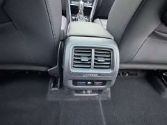Volkswagen Touran 2021 Touran L 280TSI DSG Boundary Edition 6-seater - ფოტო 9