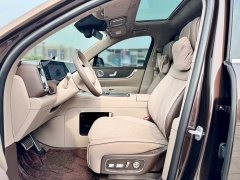 AITO M9 Extended Range Ultra 6-Seater - ფოტო 9