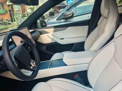 Tesla Model Y L 2025 Long Range All-Wheel Drive - ფოტო 4