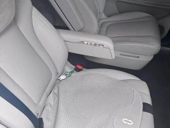 AITO M9 Extended Range Ultra 42kWh 6-Seater - ფოტო 4