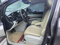 Buick GL8 2023 Land Business Class Comfort Edition - ფოტო 3