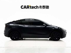 Tesla Model Y Rear-Wheel Drive - ფოტო 4