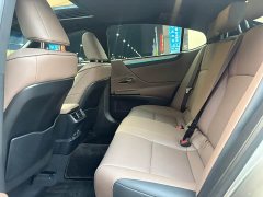 Lexus ES 2025 200 Premium Edition - ფოტო 12