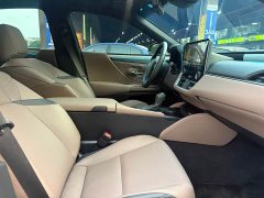 Lexus ES 2025 200 Premium Edition - ფოტო 14