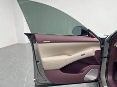 Xiaomi YU7 Rear-Wheel Drive Standard Edition - ფოტო 13