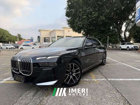 2024 BMW 7 Series 735Li M Sport Package